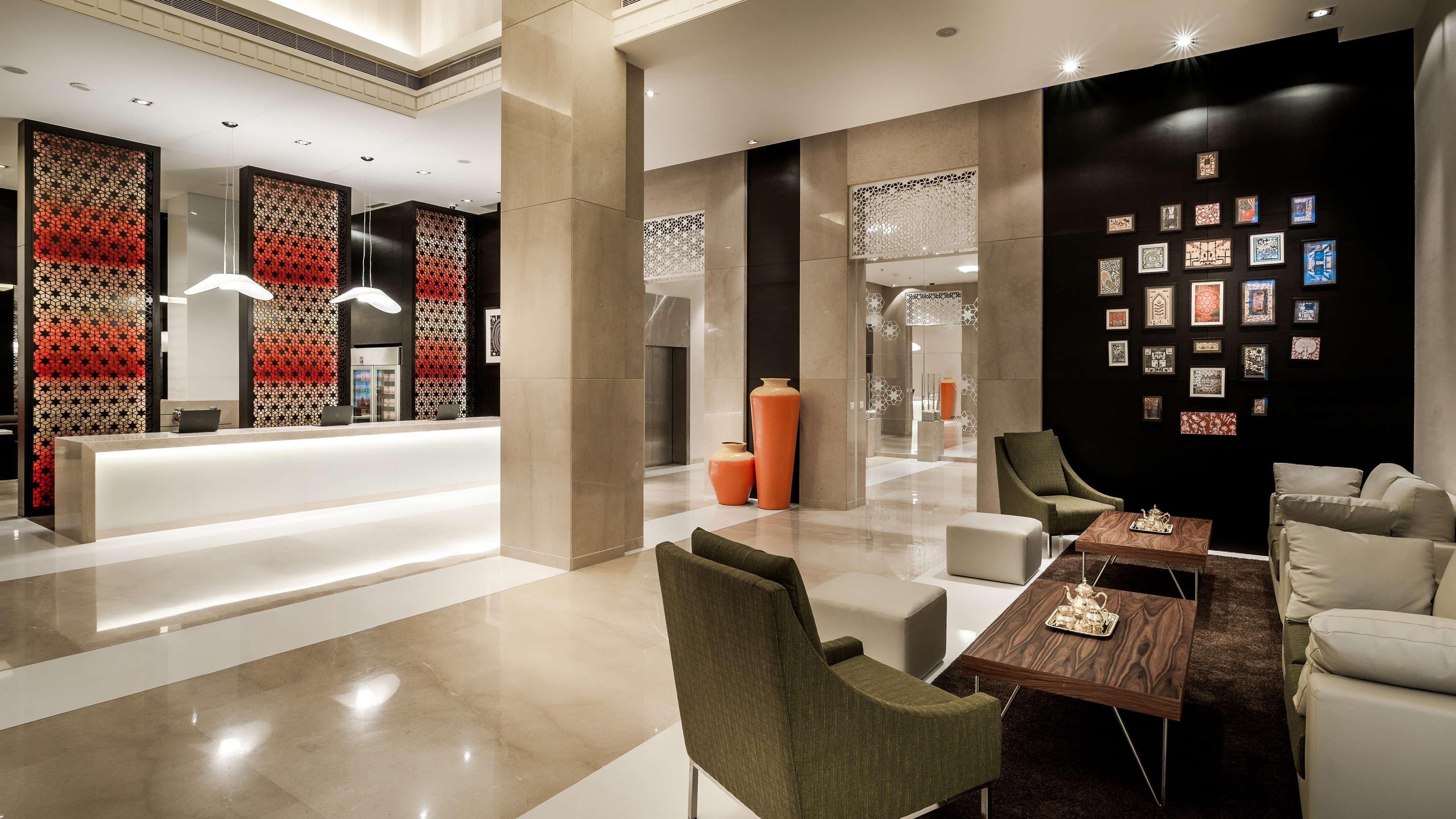 Hyatt Place Gurgaon Udyog Vihar Esterno foto Lobby