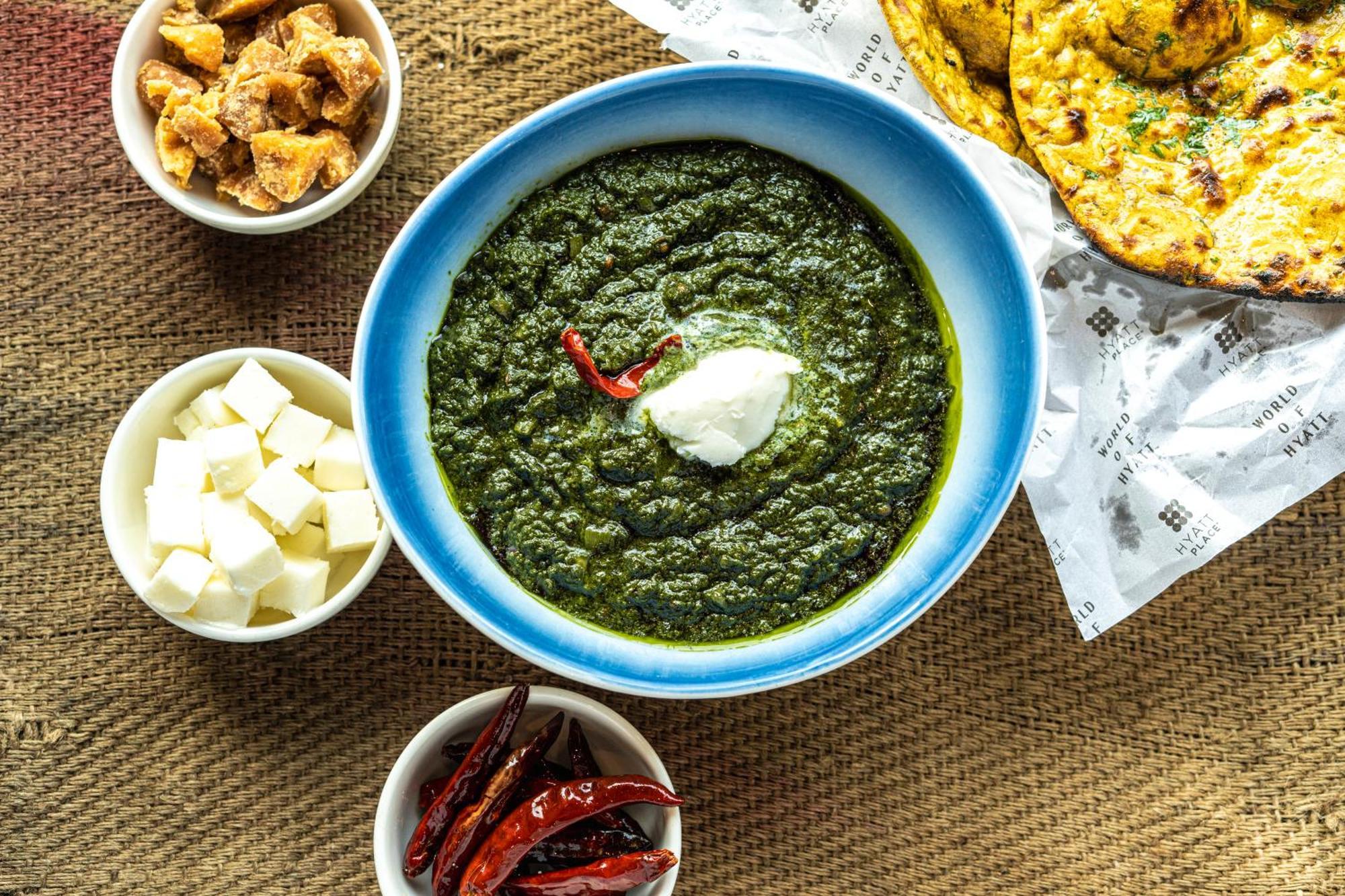 Hyatt Place Gurgaon Udyog Vihar Esterno foto Palak paneer